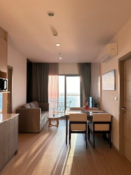 UK01-189 For rent The Symphony condo Bangsaen - Sriracha : 2 bed, 2 bath, 75 sq m., 18 floor | 36,000 baht/month, sea view, fully furnished