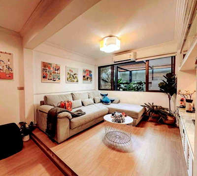 เช่าบ้านเดี่ยว ถนนเพชรบุรี กรุงเทพฯ : LTHC12657 – Home for rent at Ekkamai 12 Size 40 Sqw. 180 Sqm. 3 beds 28000