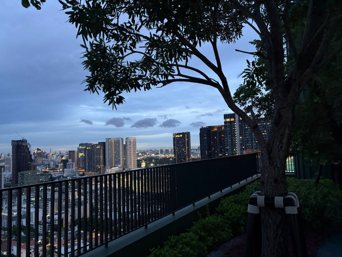 picture Code: KJ7125 for rent THE LINE VIBE Phahonyothin // Line ID: @kjcondo (with @) // - 7/12
