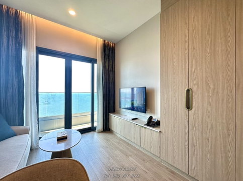 UK01-089 ให้เช่าโรงแรม S. Sriracha Hotel & Residence มีห้องสำหรับ Residence โดยเฉพาะจำนวน 90 ห้องโรงแรมสูง25ชั้นติดทะเล มีวิวทะเลทุกห้อง 