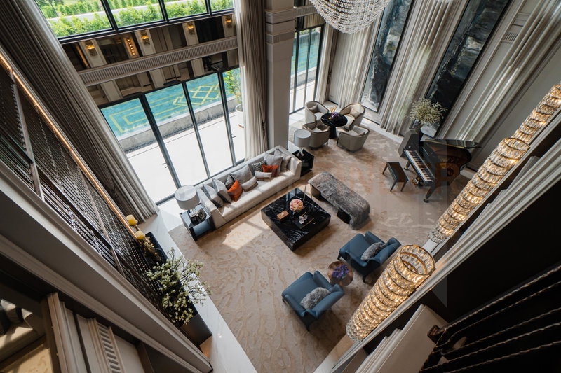 ขายบ้านเดี่ยว : Cinq Royal The Eighteen Bangna KM.7 6 bedrooms, for sale