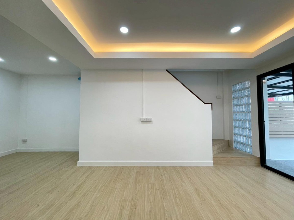 รูป [ขาย] ขายบ้านตกแต่งใหม่ พร้อมอยู่! บ้านบัวทอง 4 บ้านกล้วย–ไทรน้อย  - รูปที่ 13/47
