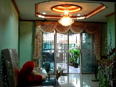 Townhouses for rent Thonburi Vocational College : Townhouse for rent Urban Sathorn near BTS Bang Wa