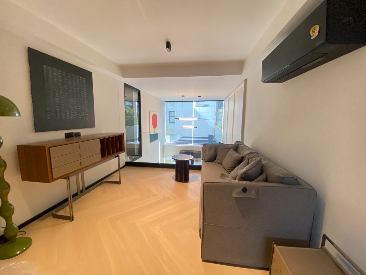รูป Townhouse In Phromphong for rent ONLY 180K - รูปที่ 15/33