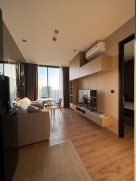 Noble Around Ari (โนเบิล อราวน์ อารีย์) ที่ตั้ง : ติด BTS อารีย์ 90 เมตร ขนาด : 45 ตร.ม. 2 ห้องนอน 1 ห้องน้ำ ชั้น : 37 ห้องมุม