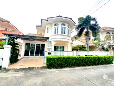 Houses for rent Nakhon Pathom : Single house, Kritsana Garden Home Village, Phutthamonthon Sai 5, 3 bedrooms, 2 bathrooms,