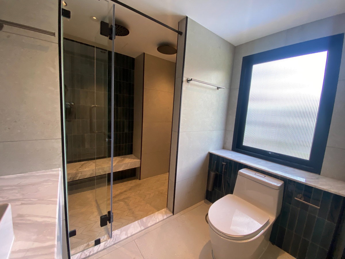 รูป Townhouse In Phromphong for rent ONLY 180K - รูปที่ 12/33