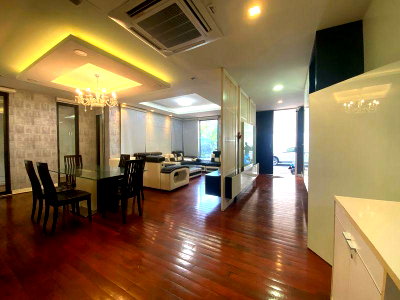 Townhouses for sale One Bangkok : LTHC12677 – Townhome for Sale in Yen Akart Size 46 Sqw. 300 Sqm. 5 beds 5 baths Near MRT Khlong Toei Station ONLY 27 MB