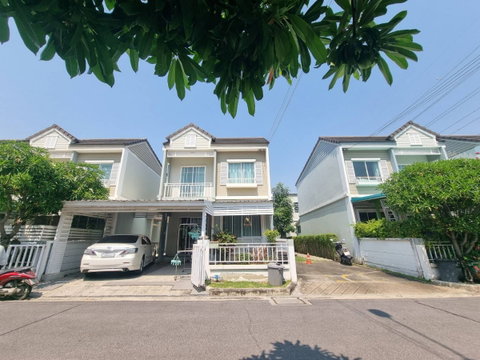 🏠บ้านแฝด 2 ชั้น หลังมุม โครงการ เดอะ วิลเลจ บางนา กม.10 (The Village Bangna km.10) 🏠ขายด่วนลดราคาพิเศษ!! เพียง 3.5 ล้าน (จากราคา 3.89 ล้าน)