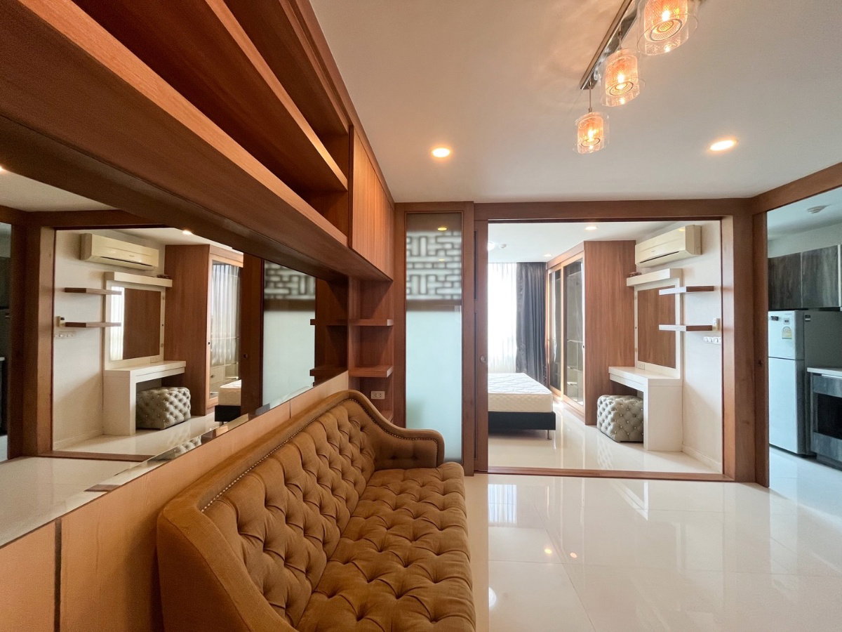 picture Sale Elements  Srinakarin condo 37 sqm Building 6 - 8/11