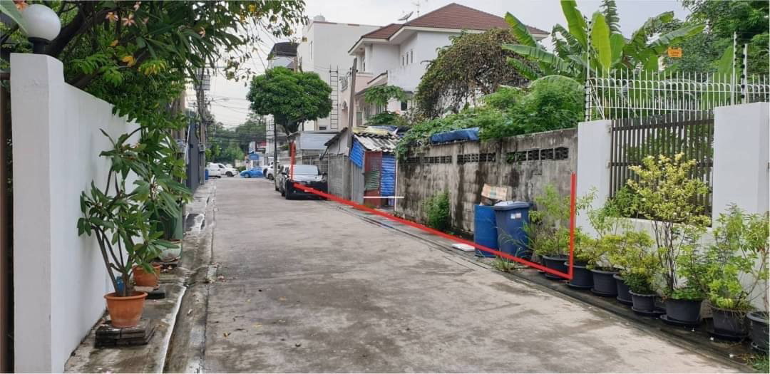 รูป ขายที่ดิน157ตรว ถนนอินทราภรณ์ ทาวน์อินทาวน์ เลียบทางด่วน - รูปที่ 3/3