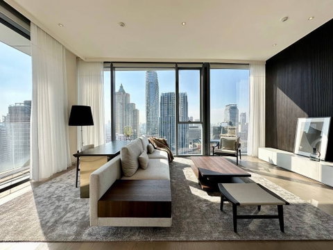 LTHC12704 - Scope Langsuan Condo FOR SALE Size 155 sqm. 2 beds 3 baths Near BTS Chit Lom Station ONLY 120 MB