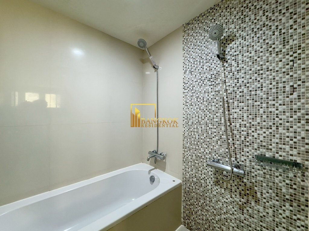 picture The Rajdamri - Charming 2 Bed Condo For Rent in Popular Area - BR3041CD - 17/32