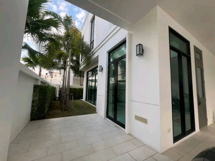 รูปภาพ 💥CP-8008💥For rent, 3-storey house, Soi Sukonthasawat 25, The Master Ekkamai - Sukonthasawat project 👉Add Line @mastercondo