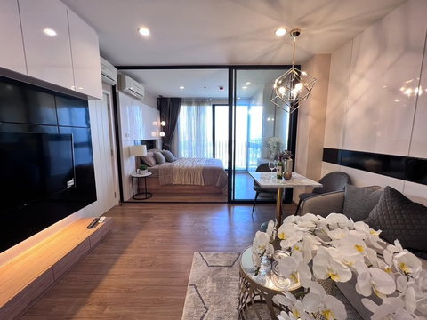 🔥🔥ขายห้องสวย พร้อมผู้เช่า!! The Tree Interchange 1Bed 36 ตร.ม.ตึก A ชั้น 15 ใกล้ MRT บางโพ/MRT เตาปูน สอบถามเพิ่มเติม LINE ID: @atfirm🔥🔥