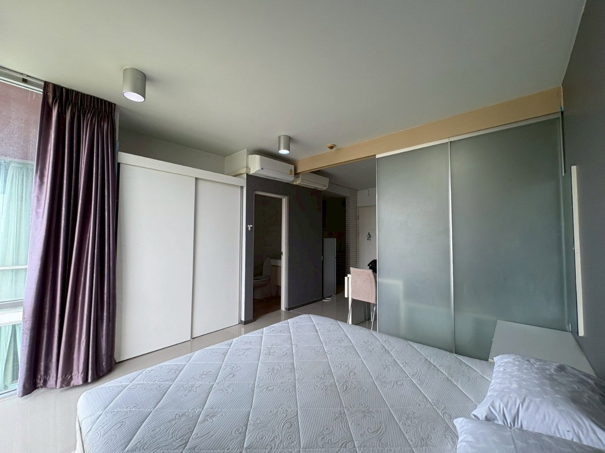 picture For rent The IRIS Rama 9 Srinakarin - 8/10