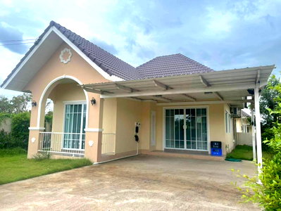 Houses for sale Chiang Mai : House for sale , near big c chiangmai 5 km. deya valley superhighway, 