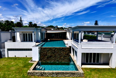 ขายบ้านเดี่ยว : Siam Royal View villa  วิลล่าสุดหรู พร้อมเฟอร์นิเจอร์ครบครัน พร้อมสิ่งอำนวยความสะดวก