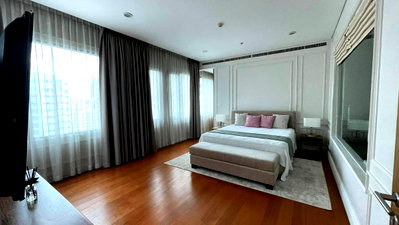 Condos for sale : Condo for sale Bright Sukhumvit 24 Price 35,500,000 baht [NCs250610]