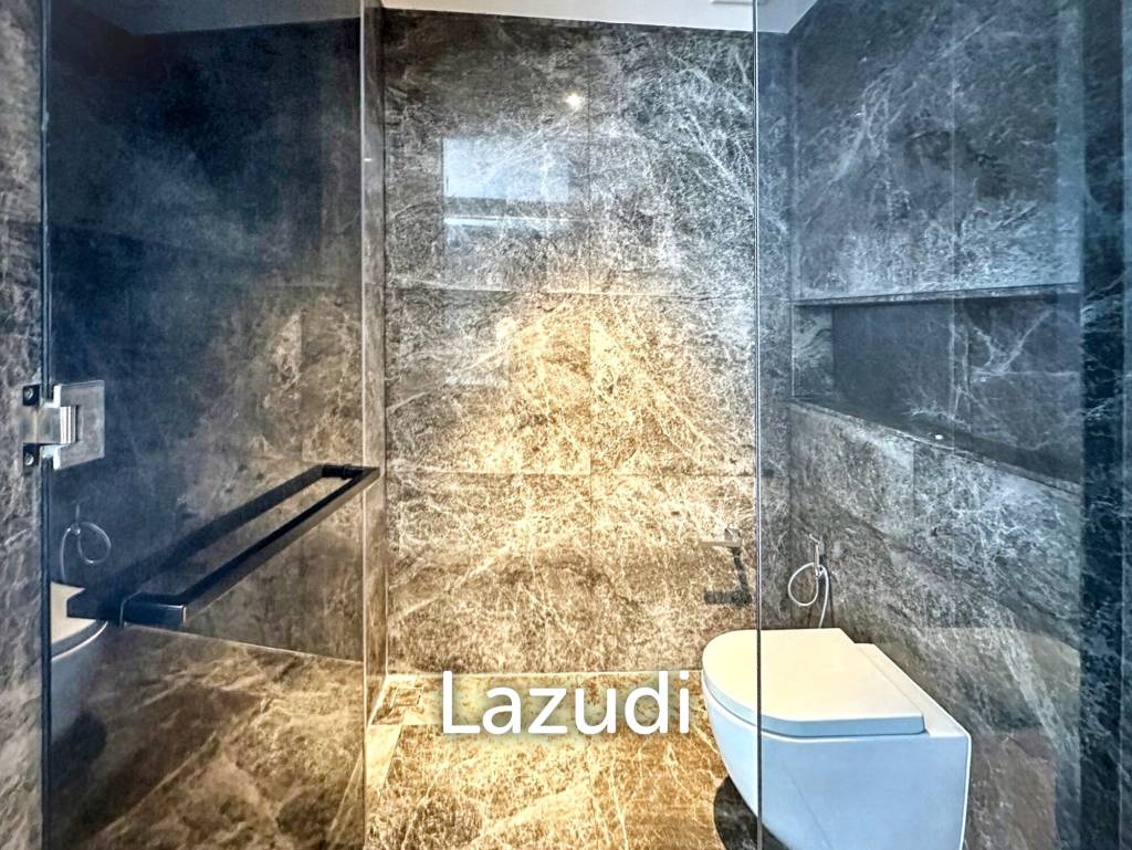 รูป Luxurious Penthouse 386 SQ.M at 185 Rajadamri - รูปที่ 28/33