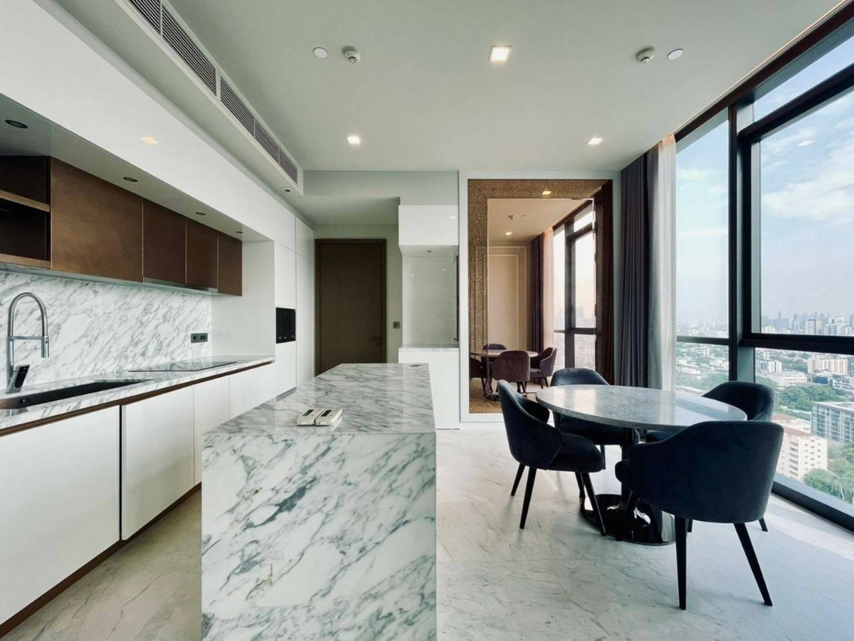 รูป ♢ Luxury style ♢ ชั้น 20+ 125.20 ตร.ม. 2 ห้องนอน | คอนโดใกล้ เจ อเวนิว ทองหล่อ 2 นาที, BTS ทองหล่อ 5 นาที, ดองกิ มอลล์ 7 นาที - รูปที่ 8/19