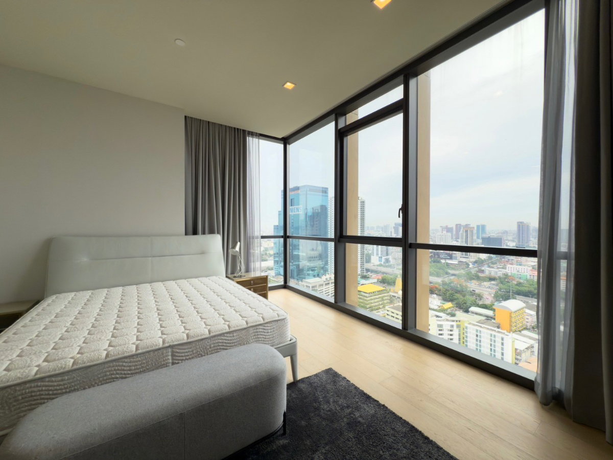 รูป ♦ Modern Decoration ♦ ชั้นสูง 25+ 125.00 ตร.ม. | 2 ห้องนอน 3 ห้องน้ำ | คอนโดใกล้ เจ อเวนิว ทองหล่อ 2 นาที, BTS ทองหล่อ 5 นาที, ดองกิ มอลล์ 7 นาที - รูปที่ 17/19