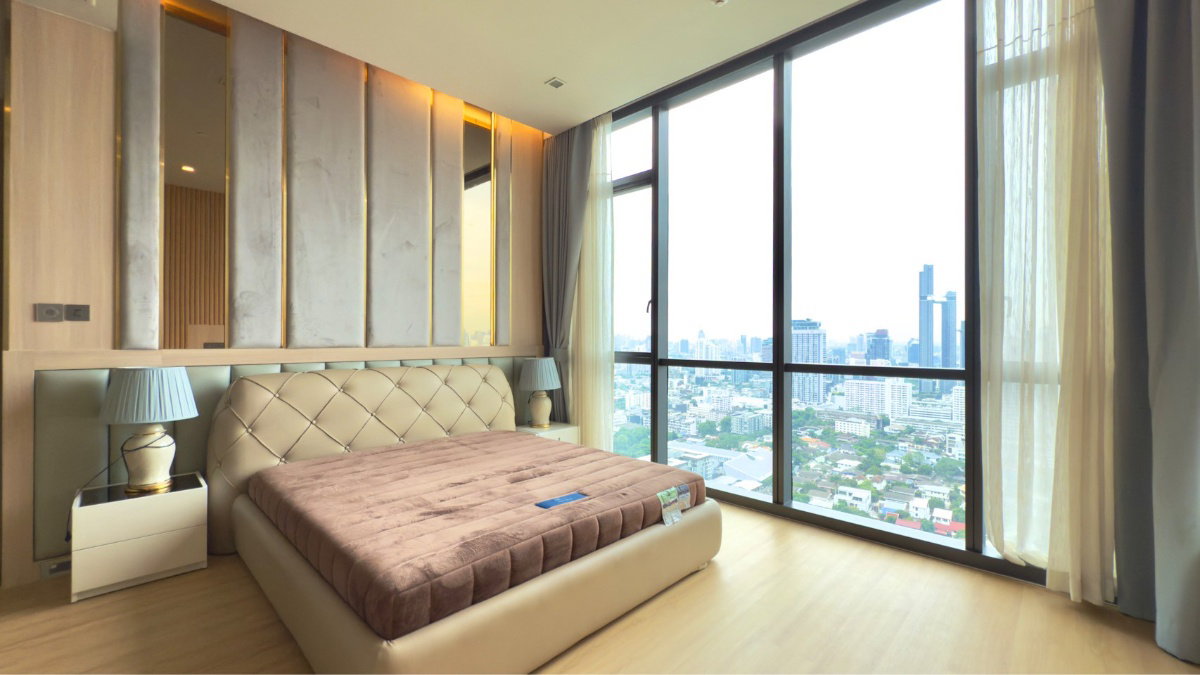 รูป ❖ Spacious Luxury ❖ ชั้น 25+ | 252.61 ตร.ม. 3 ห้องนอน, 3 ห้องน้ำ | คอนโดใกล้ เจ อเวนิว ทองหล่อ 2 นาที, BTS ทองหล่อ 5 นาที, ดองกิ มอลล์ 7 นาที - รูปที่ 10/20