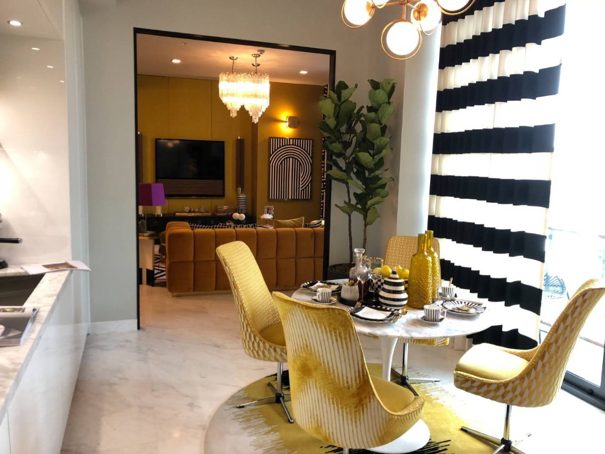 รูป ♦ Designed by a renowned designer ♦ ชั้น 00+ 125.20 ตร.ม. 2 ห้องนอน | คอนโดใกล้ เจ อเวนิว ทองหล่อ 2 นาที, BTS ทองหล่อ 5 นาที, ดองกิ มอลล์ 7 นาที - รูปที่ 7/9