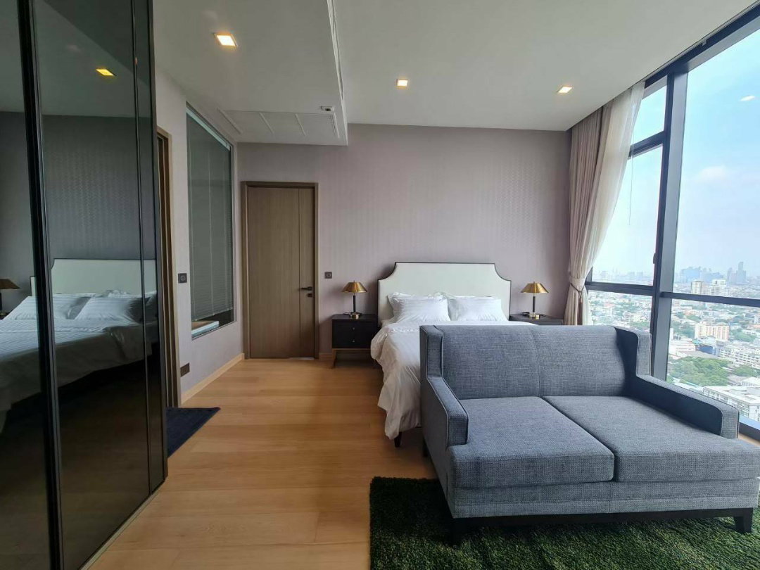 รูป ♦ Modern Luxury style ♦ ชั้น 30+ 252.61 ตร.ม. 3 ห้องนอน | คอนโดใกล้ เจ อเวนิว ทองหล่อ 2 นาที, BTS ทองหล่อ 5 นาที, ดองกิ มอลล์ 7 นาที - รูปที่ 5/16