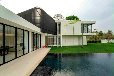 บ้านเดี่ยว วิทยาลัยเทคโนโลยีสยาม : Ph0442 ขายบ้านพูลวิลล่า น้ำแพร่ หางดง 4 นอน 5 น้ำ 378 ตรว.พร้อมเข้าอยู่  25.9 ลบ.