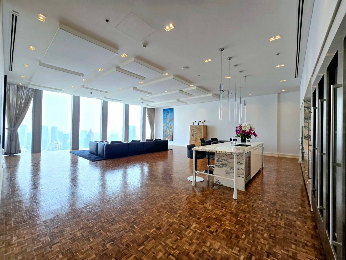 รูป ♦ Prime Location ♦ ชั้น 55++ 400.00 ตร.ม. | 4 ห้องนอน 4 ห้องน้ำ | ใกล้ BTS ช่องนนทรี 2 นาที, คิง เพาเวอร์ มหานคร 3 นาที, ตรีนิตีมอลล์ 3 4 นาที - รูปที่ 6/21