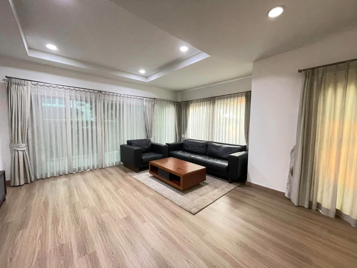 รูป ST12906 - The Centro Onnut - Wongwaen - รูปที่ 6/15