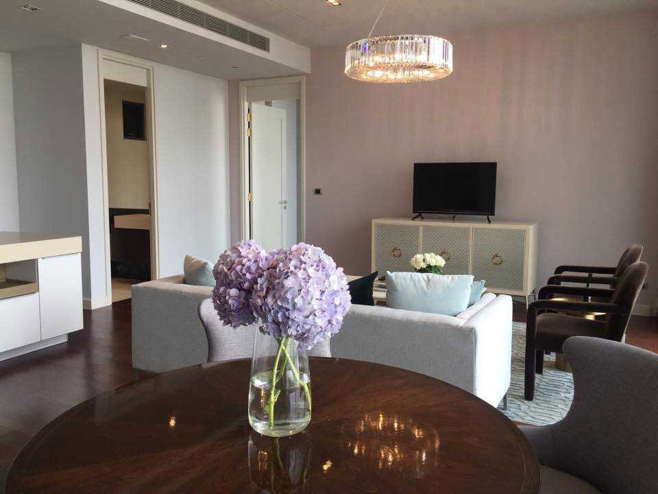 รูป ♦ Luxury style ♦ ชั้น 10+ | 2 ห้องนอน 127 ตร.ม. | ใกล้ BTS พร้อมพงษ์ 110 ม., เอ็มควอเทียร์ 260 ม., เอ็มโพเรียม 260 ม. - รูปที่ 2/15