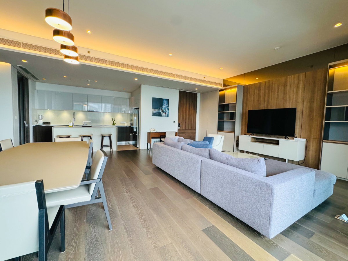 รูป ♢ Ready to move in ♢ ชั้น 20+ 201.80 ตร.ม. | 3 ห้องนอน 3 ห้องน้ำ | ใกล้ เอททองหล่อ 1 นาที, ดองกิ มอลล์ 2 นาที, BTS ทองหล่อ 4 นาที - รูปที่ 8/18