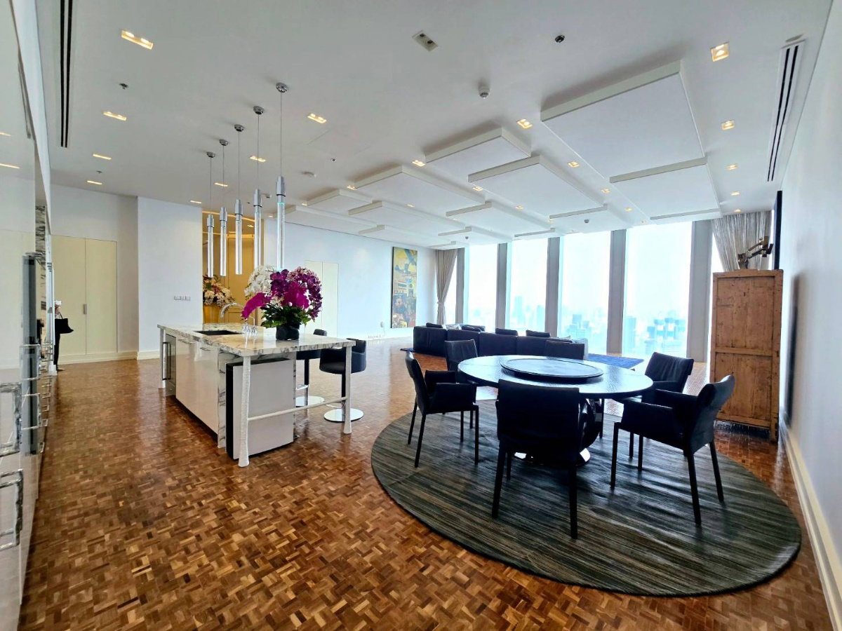 รูป ♦ Prime Location ♦ ชั้น 55++ 400.00 ตร.ม. | 4 ห้องนอน 4 ห้องน้ำ | ใกล้ BTS ช่องนนทรี 2 นาที, คิง เพาเวอร์ มหานคร 3 นาที, ตรีนิตีมอลล์ 3 4 นาที - รูปที่ 7/21