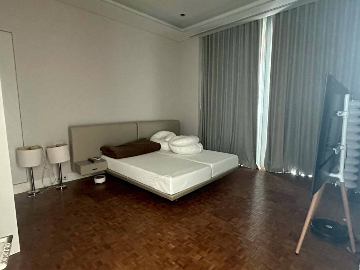 รูป ♦ Prime Location ♦ ชั้น 45++ 124.00 ตร.ม. | 2 ห้องนอน 3 ห้องน้ำ | ใกล้ BTS ช่องนนทรี 2 นาที, คิง เพาเวอร์ มหานคร 3 นาที, ตรีนิตีมอลล์ 3 4 นาที - รูปที่ 6/15