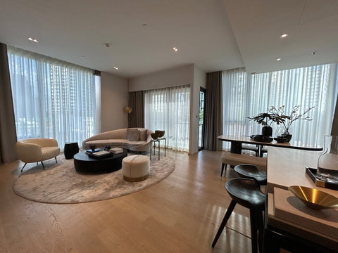 The strand thonglor 2ห้องนอน ขายห้องโครงการ รับโปรราคาพิเศษและสิทธิพิเศษหลังบ้าน มีหลายห้องให้เลือก