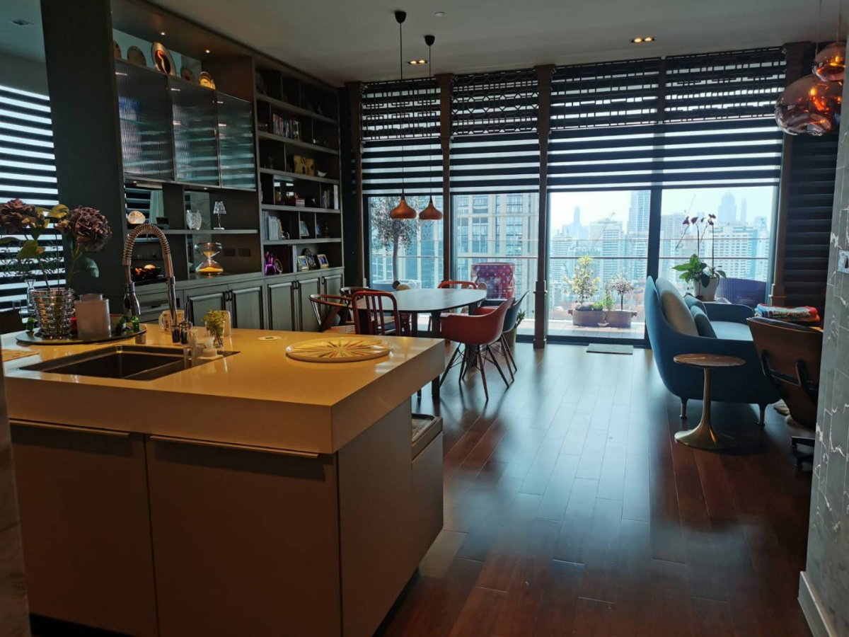 รูป ♦ Nice Decoration ♦ ชั้น 25+ | 3 ห้องนอน 196.63 ตร.ม. | ใกล้ BTS พร้อมพงษ์ 110 ม., เอ็มควอเทียร์ 260 ม., เอ็มโพเรียม 260 ม. - รูปที่ 5/19