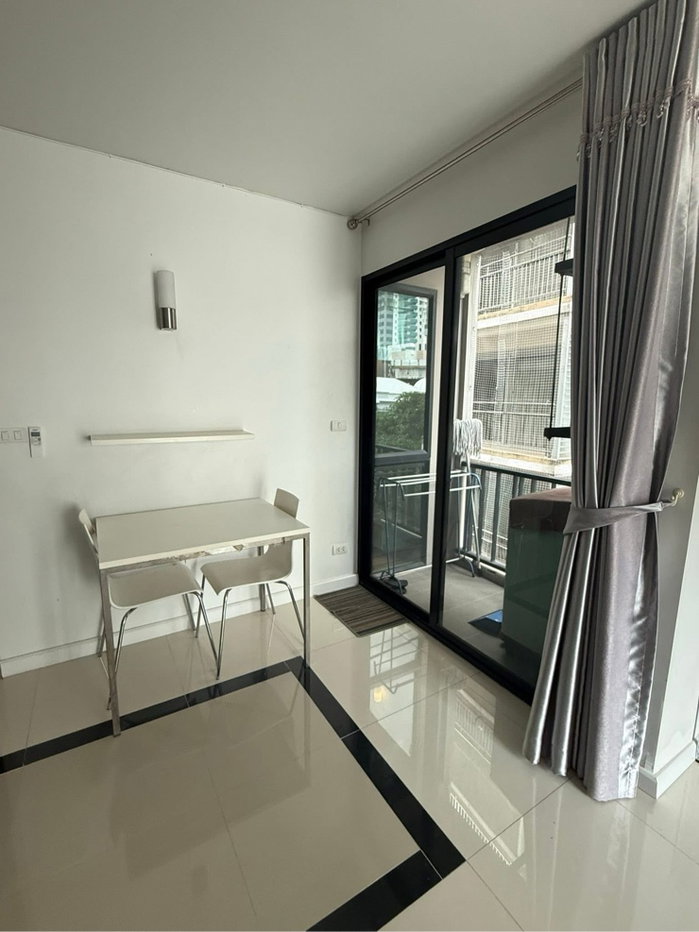 picture #Z1198 For rent Le Cote Sukhumvit 14 - 10/10