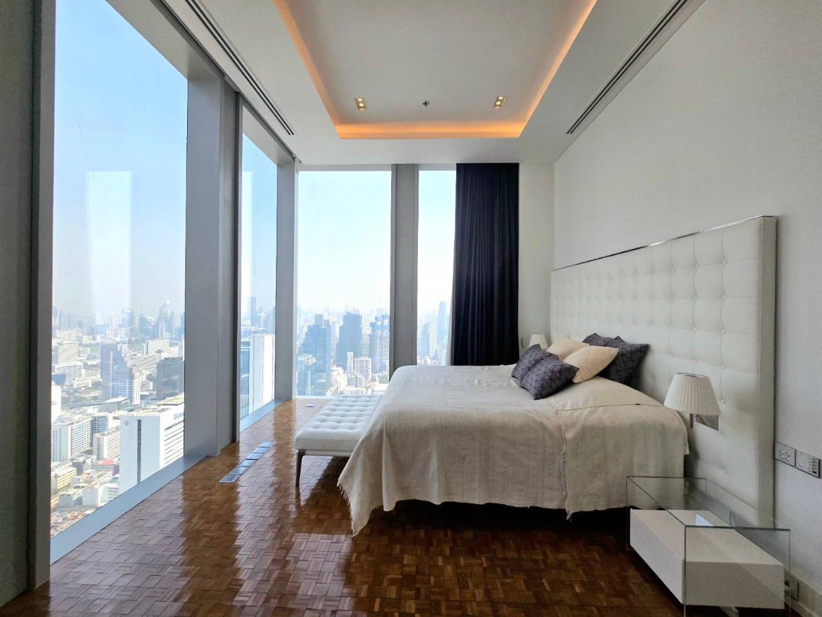 รูป ♦ Prime Location ♦ ชั้น 55++ 400.00 ตร.ม. | 4 ห้องนอน 4 ห้องน้ำ | ใกล้ BTS ช่องนนทรี 2 นาที, คิง เพาเวอร์ มหานคร 3 นาที, ตรีนิตีมอลล์ 3 4 นาที - รูปที่ 11/21