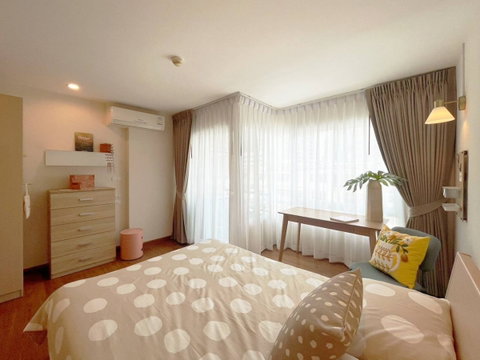Surawong City Resort【𝐑𝐄𝐍𝐓】🔥 Decorated room, minimalist, cute, cafe feel, fully furnished 🔥 Contact Line ID: @hacondo
