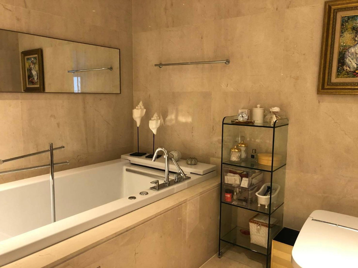 รูป ♦ Nice Decoration ♦ ชั้น 25+ | 3 ห้องนอน 196.63 ตร.ม. | ใกล้ BTS พร้อมพงษ์ 110 ม., เอ็มควอเทียร์ 260 ม., เอ็มโพเรียม 260 ม. - รูปที่ 17/19