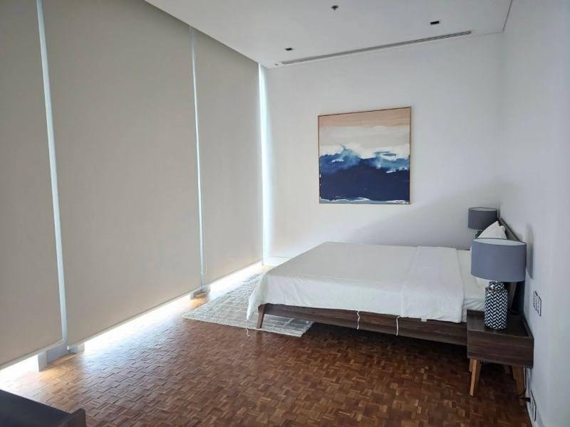 รูป ● Modern style ● ชั้น 30++ 143.00 ตร.ม. | 2 ห้องนอน ตกแต่งครบ | ใกล้ BTS ช่่องนนทรี 2 นาที, คิง เพาเวอร์ มหานคร 3 นาที, ตรีนิตีมอลล์ 3 4 นาที - รูปที่ 3/16