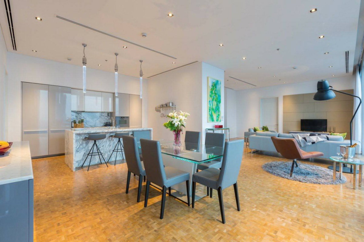รูป ♦ Nice Decoration ♦ ชั้น 30++ 150.50 ตร.ม. | 2 ห้องนอน ตกแต่งครบ | ใกล้ BTS ช่่องนนทรี 2 นาที, คิง เพาเวอร์ มหานคร 3 นาที, ตรีนิตีมอลล์ 3 4 นาที - รูปที่ 2/12