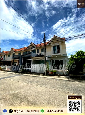 ขายทาวน์โฮม :  A68-057   ขายขาดทุนทาวน์เฮ้าส์ หมู่บ้านประภาทรัพย์ 4 หลังมุม มีพื้นที่ด้านข้าง ใกล้รถไฟฟ้า พร้อมระบบโซล่าเซลล์ พร้อมอยู่✨