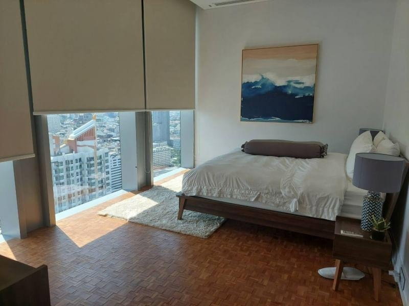 รูป ● Modern style ● ชั้น 30++ 143.00 ตร.ม. | 2 ห้องนอน ตกแต่งครบ | ใกล้ BTS ช่่องนนทรี 2 นาที, คิง เพาเวอร์ มหานคร 3 นาที, ตรีนิตีมอลล์ 3 4 นาที - รูปที่ 1/16