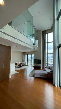LTH12763- Bright Sukhumvit 24 Condo FOR SALE Size 180 sqm. 3 beds 3 baths Near BTS Phrom Phong Station ONLY 35.5 MB