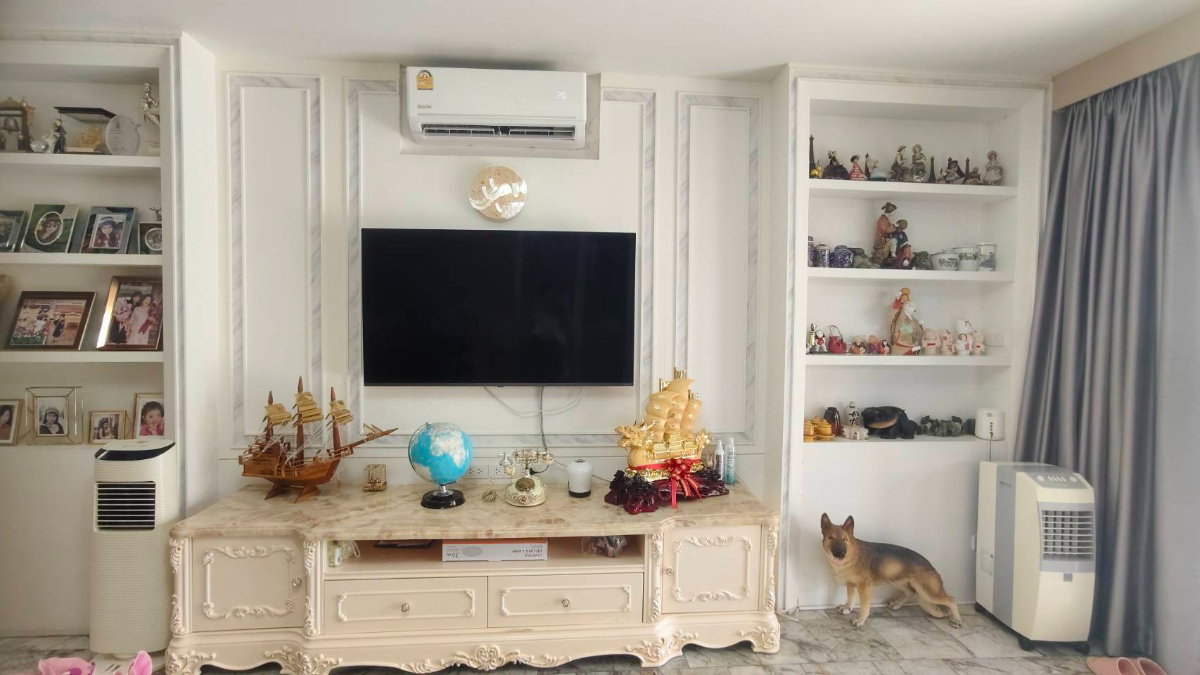 รูป ขายบ้านหรู 3 ชั้น พร้อมอยู่ สไตล์โมเดิร์นพระราม 9  5ห้องนอน 8 ห้องน้ำ เหมาะกับครอบครัวใหญ่ ฟั่งชั่นครบครัน - รูปที่ 3/33