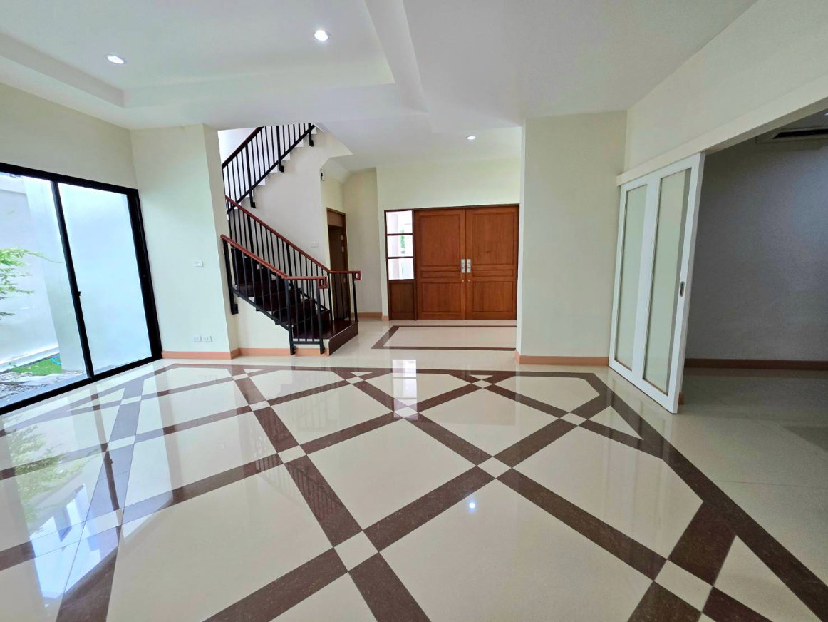 picture For Sell New Pool Villa Krisda Nakorn 21  - 2/14