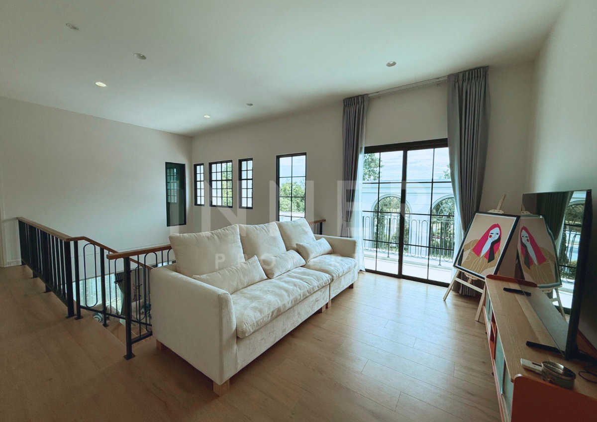 รูป 🏡 紧邻Wellington国际学校，仅7分钟！ 🏡 出租 | Narinsiri 曼谷格力他 💰 230,000 THB - รูปที่ 2/30